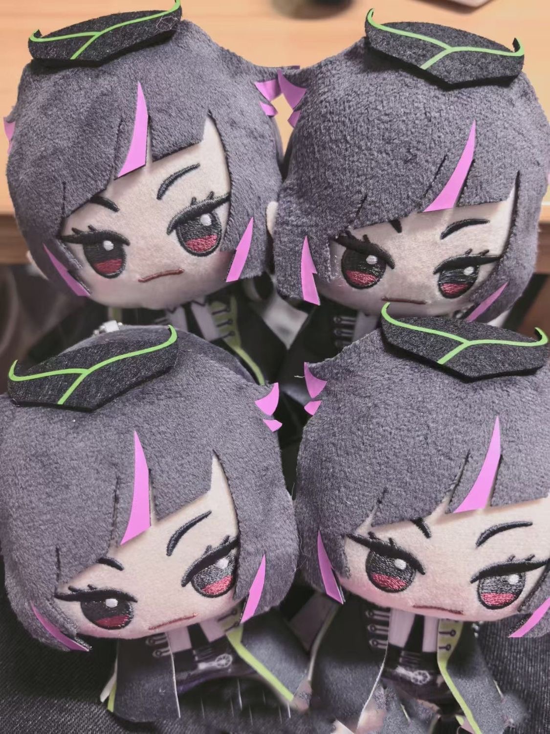 10 cm große, verdrehte Lilia V – Anime Merchandise For Sale Bewertung und Preis